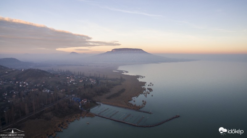 Balaton, Badacsony Szigligetről a magasból