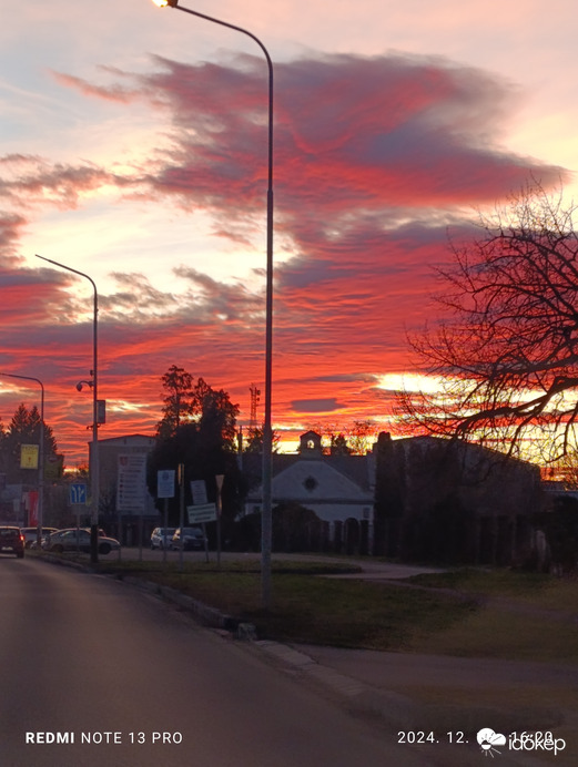 Naplemente, felhőkép