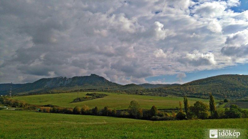 Bélkő panoráma