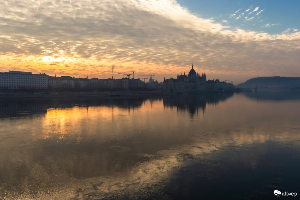 Budapest aranyfényben