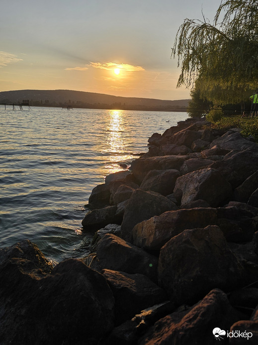 Balatonfűzfő