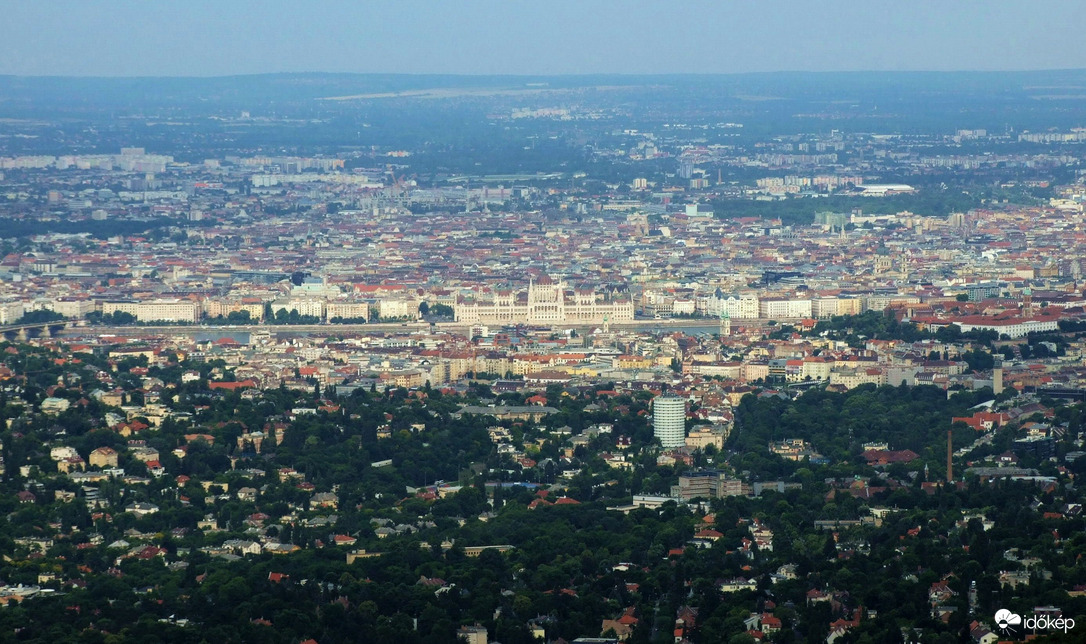 János-hegyi panoráma