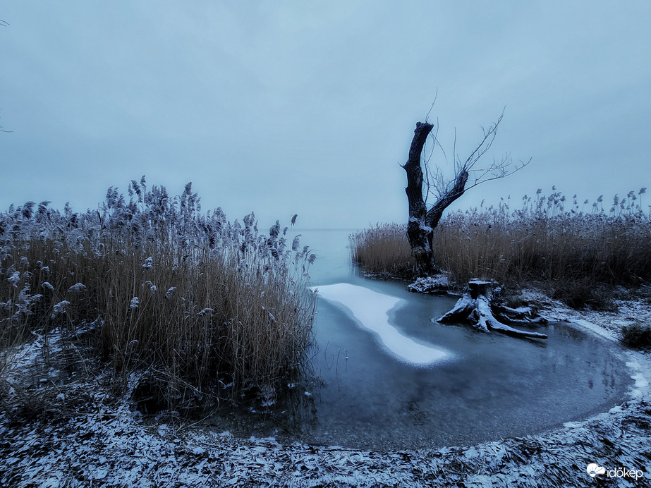 Balaton a jégen...