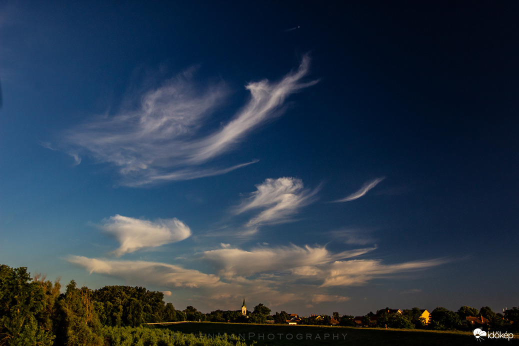 Cirrus és Ac virga felvonulás 4.