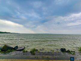 Zivatar a Balatonon