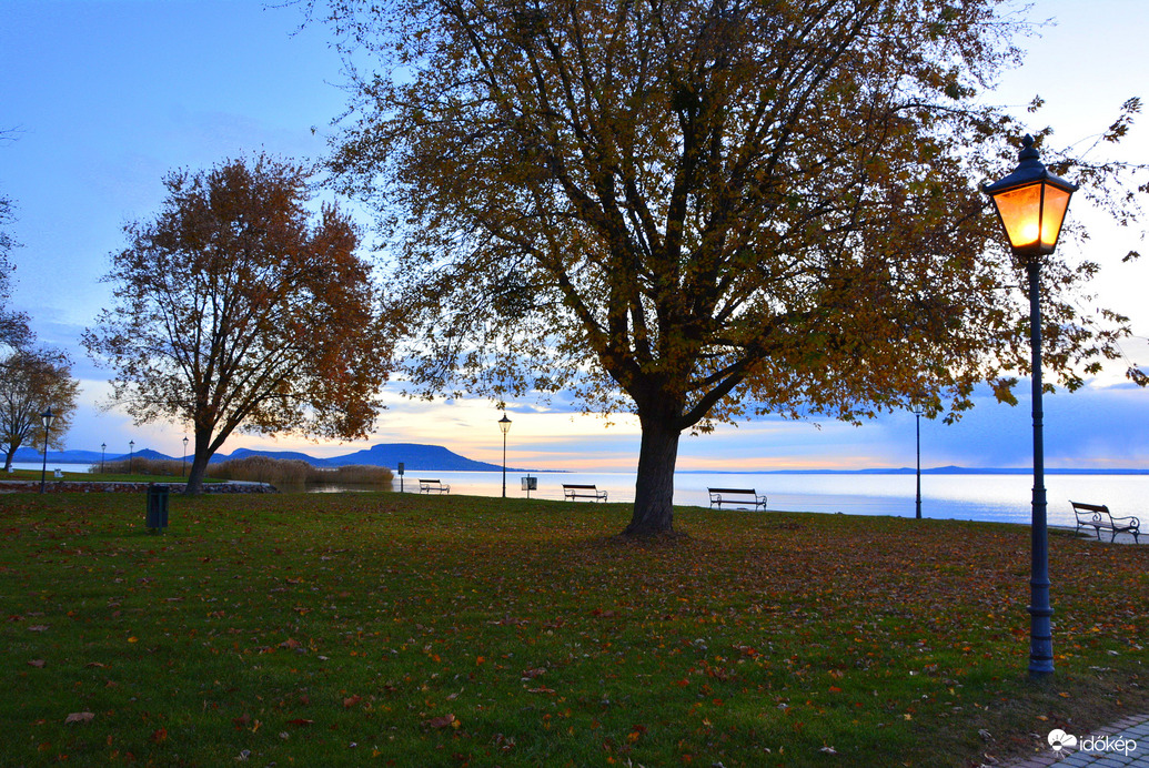 Ébredés Balatongyörökön 11.25.