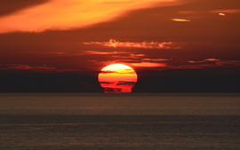 Márciusi naplemente a Földközi-tengeren