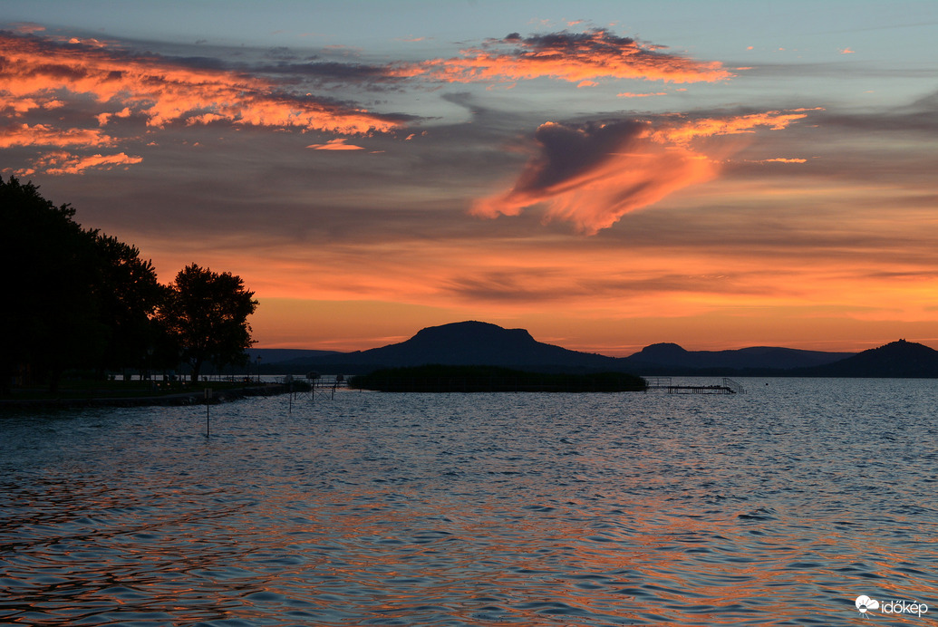 Festői napkelte Balatongyörökön 07.06.