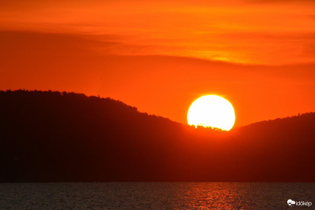 Napkelte Balatongyörökön 07.06.