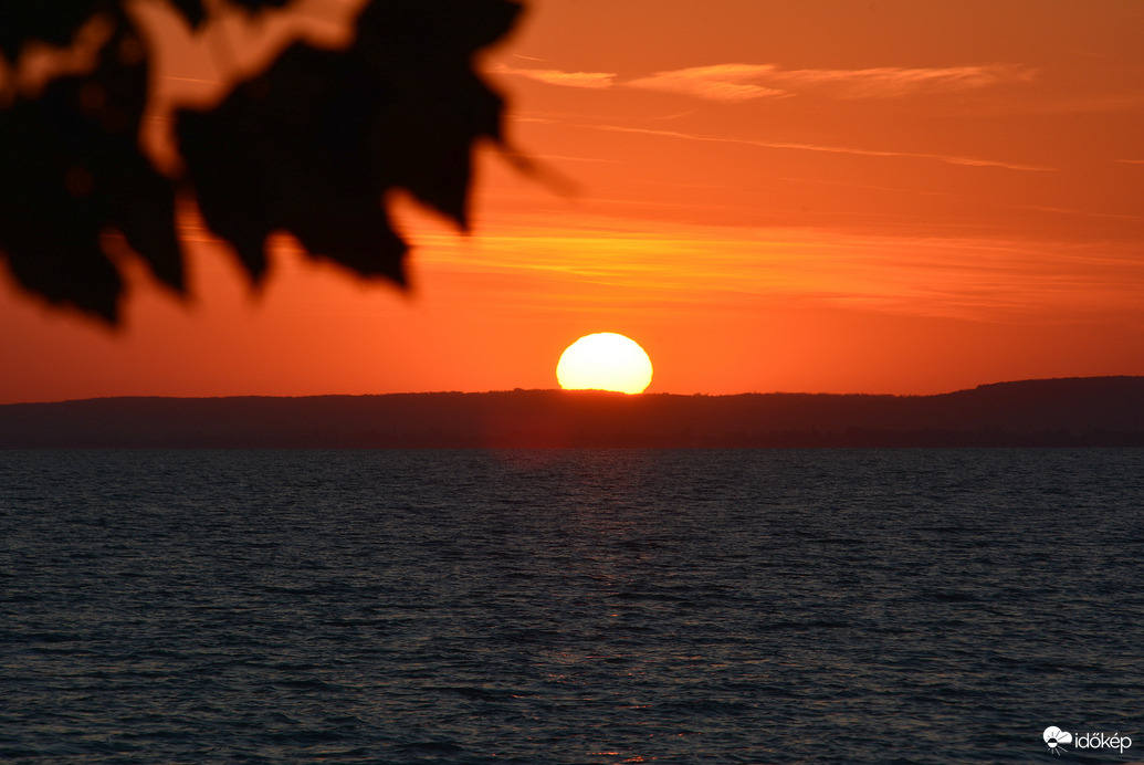 Szeptemberi napkelte Balatongyörökön 09.21.