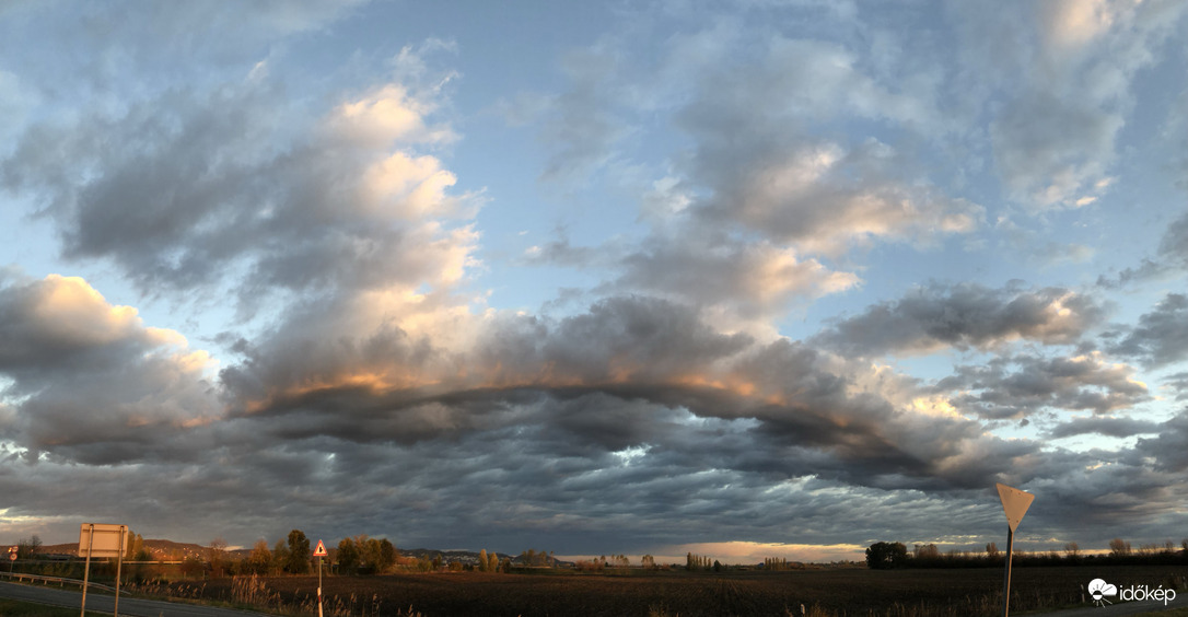 Reggeli sárközi panoráma