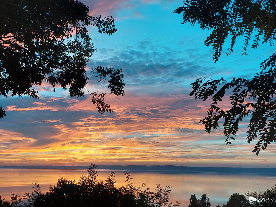 Naplemente Balatonvilágoson