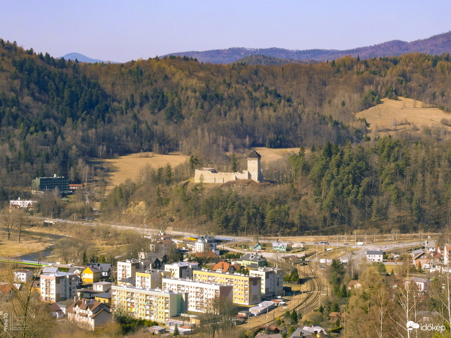 Kilátás a lengyel muszyna-i Malnik-hegyről