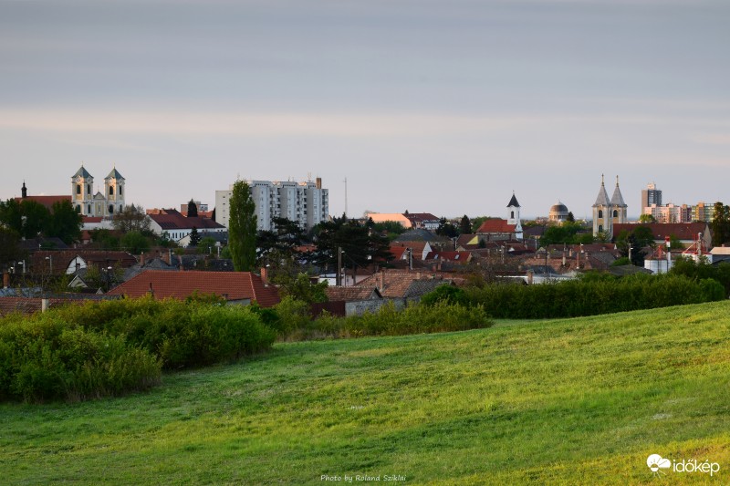 Első Napsugarak Gyöngyösre