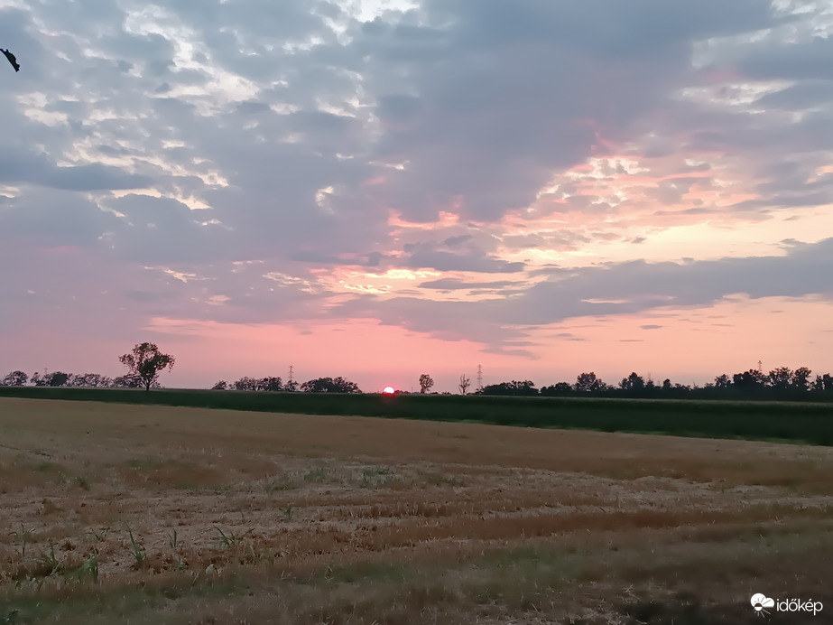 Naplemente Szentetornyán 