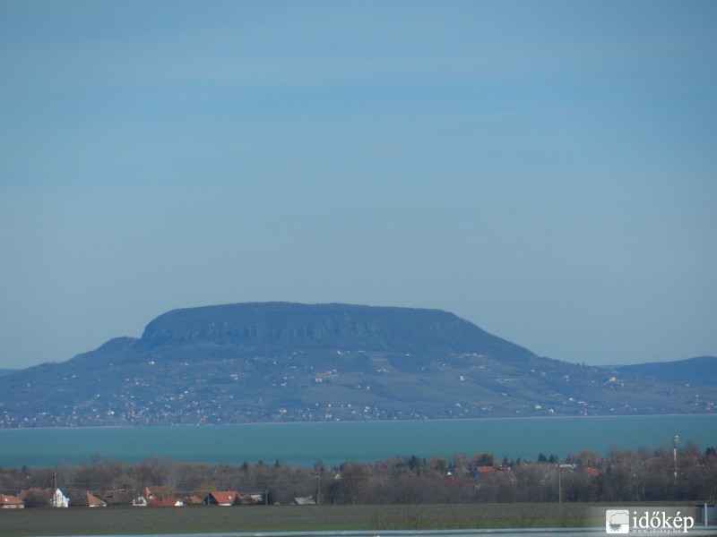 Badacsony (tegnap, az M7-es autópályáról)