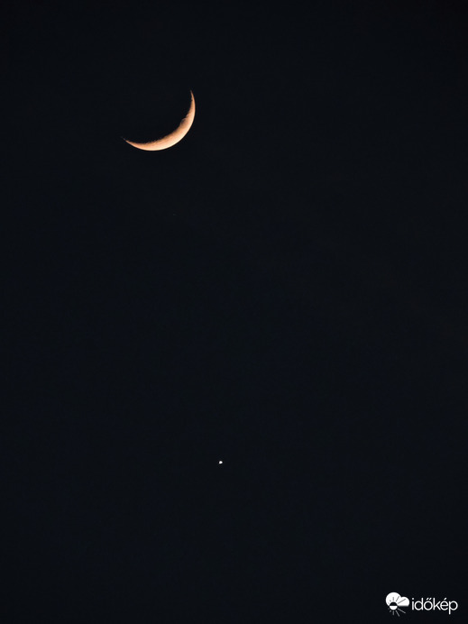 Holdsarló és Vénusz 2023.04.23.