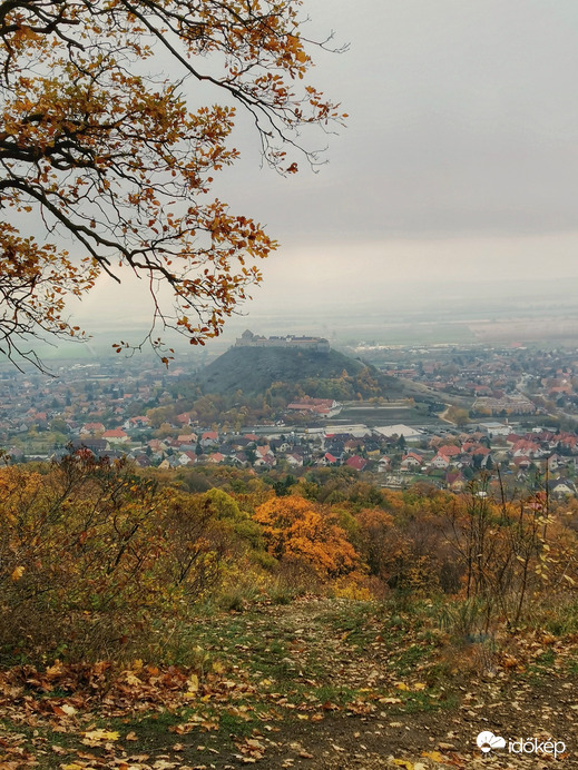 Őszi hangulat a várral