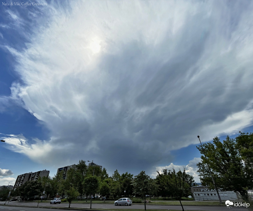 Cumulonimbus incus mamma