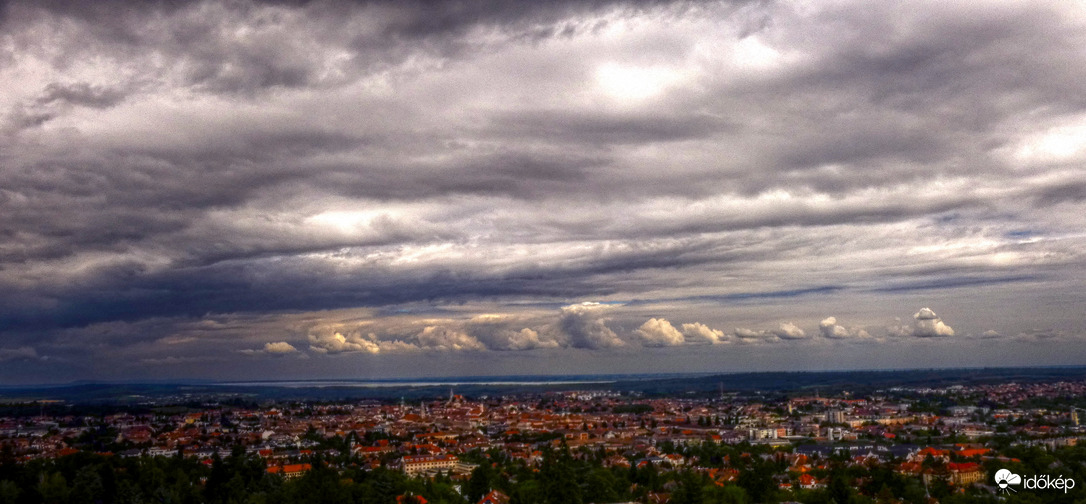 Sorvezető a Fertő-tó felett 