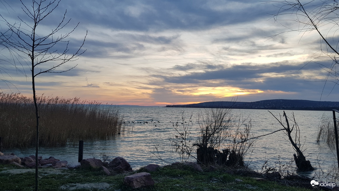 Balatonfűzfő